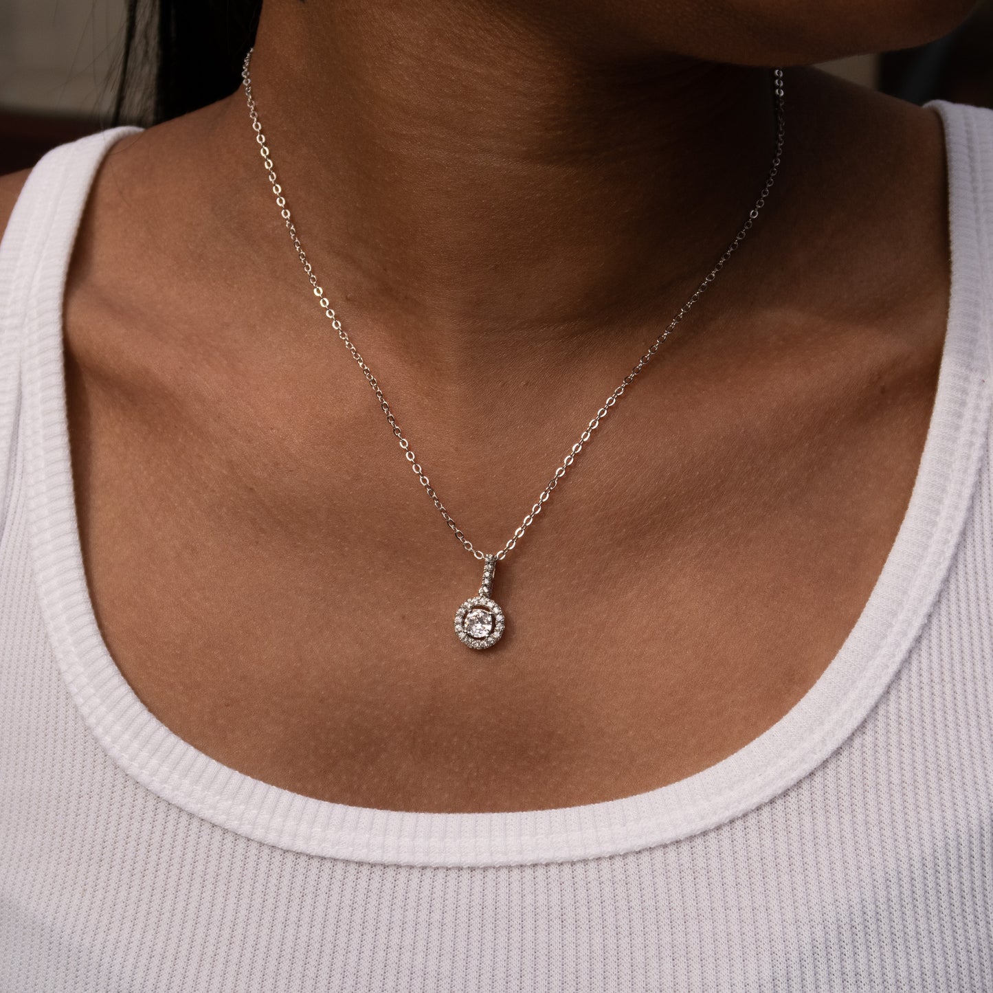 Chloe Circle Pendant Necklace