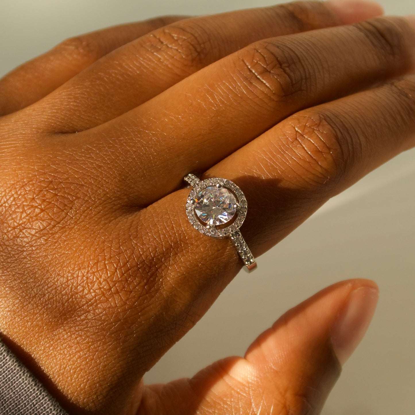 Chloe Circle Stone Ring