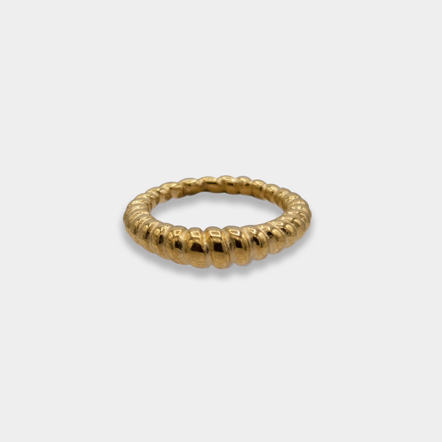 Raya Twisted Croissant Ring