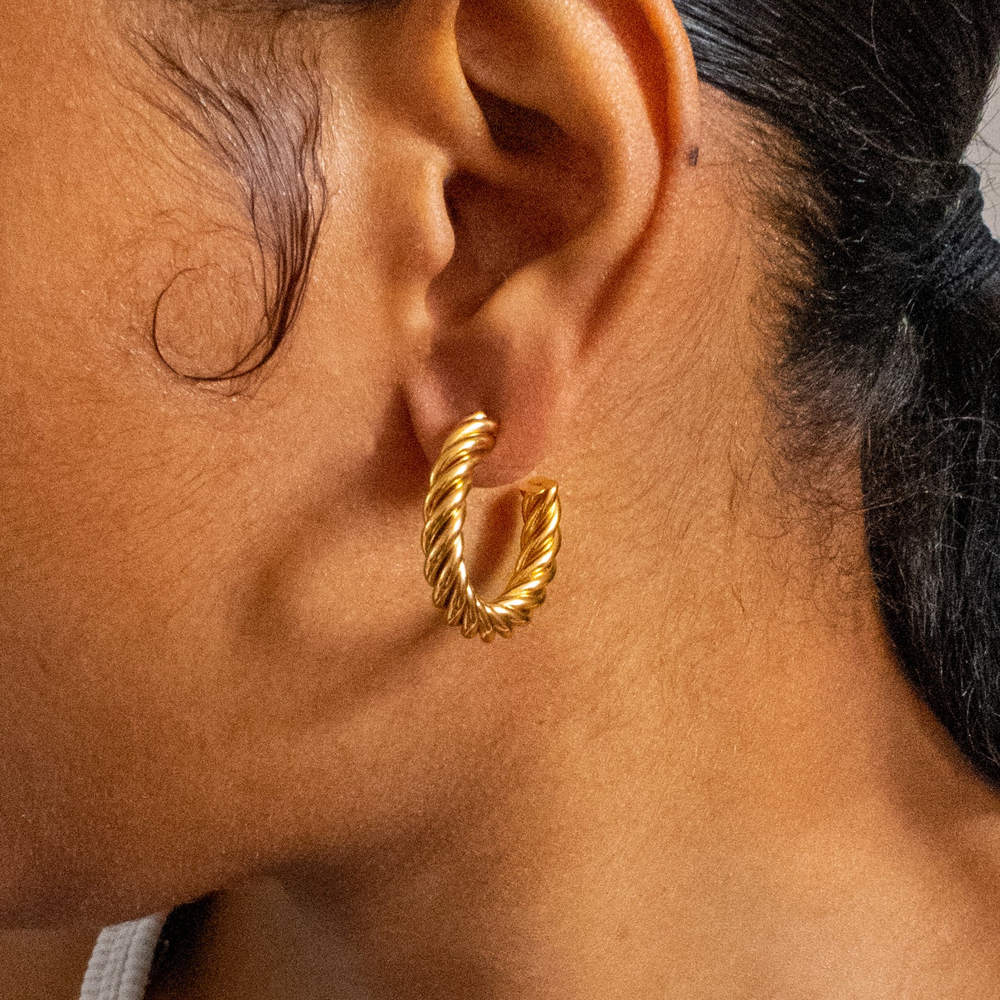 Tessa Twist Hoop Earrings