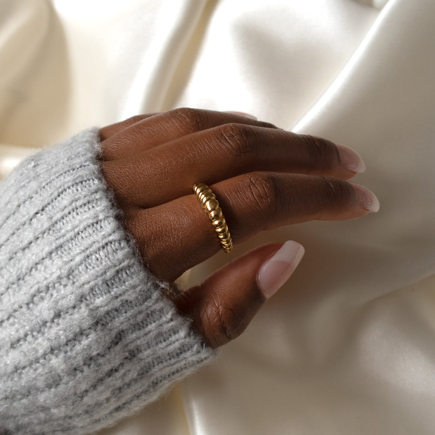 Raya Twisted Croissant Ring