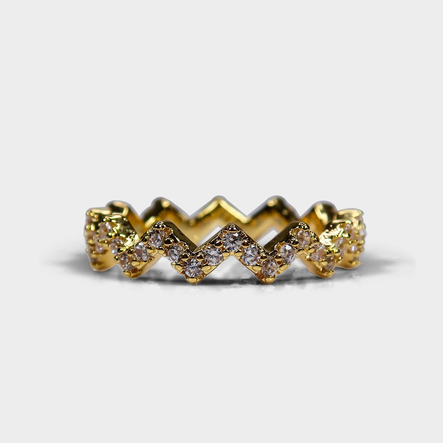 Zig Zag Diamante Eternity Ring