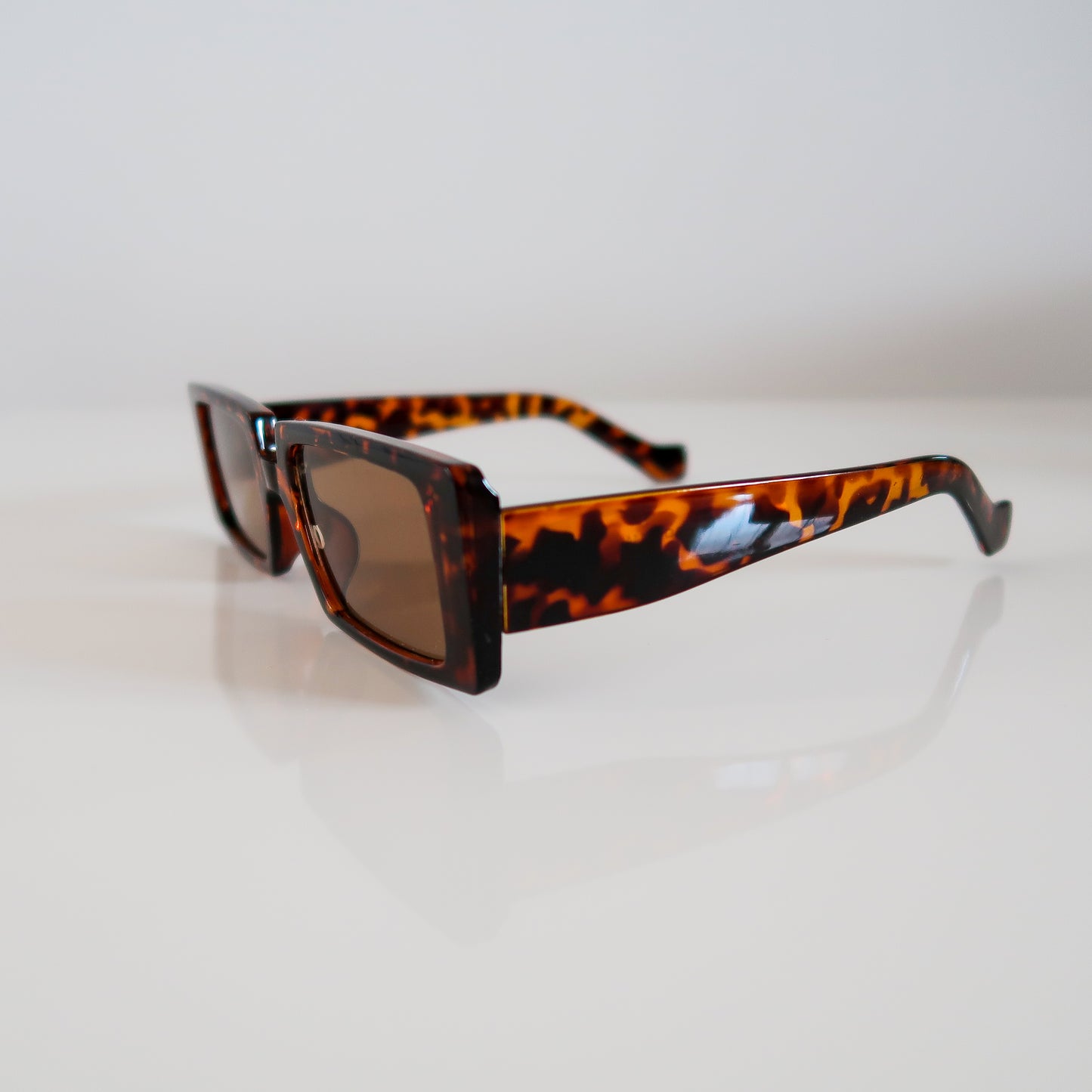 Tanya Sunglasses - Brown